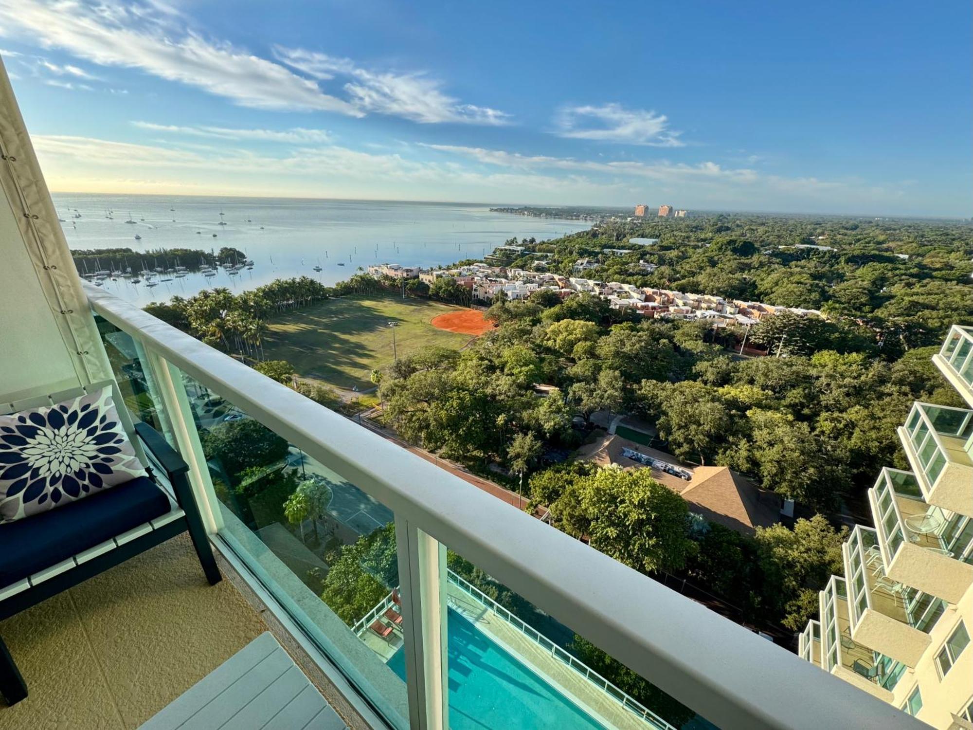 Aparthotel Balcony Ocean View ! Wifi - Pool - Gym - Parking Miami Exterior foto