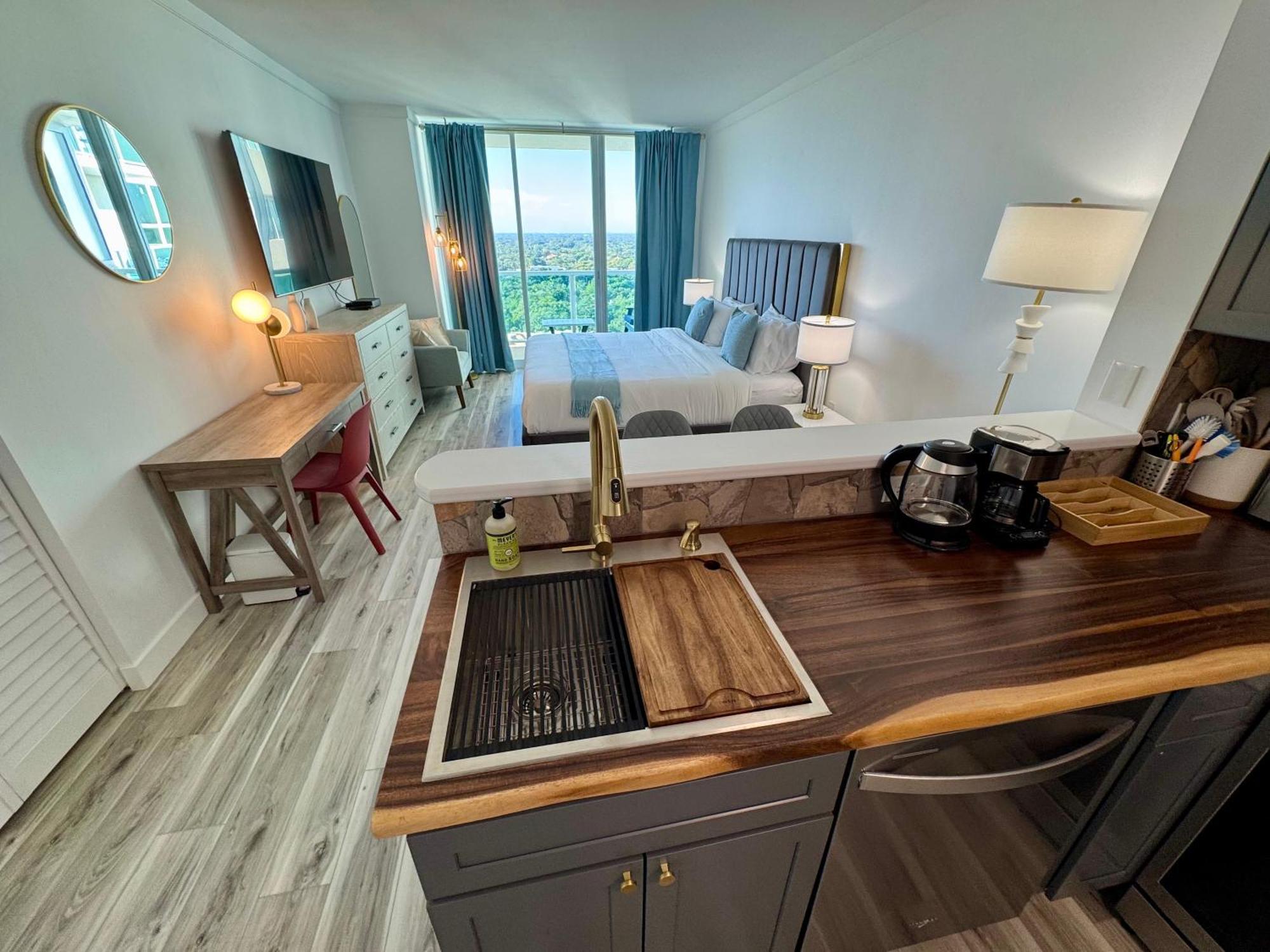 Aparthotel Balcony Ocean View ! Wifi - Pool - Gym - Parking Miami Exterior foto